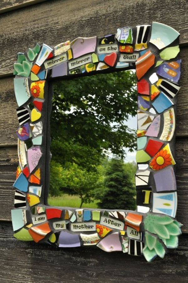 Ανακαλύψτε τη μαγεία των σπασμένων πιάτων: 25 μοναδικές κατασκευές γεμάτες χρώματα και σχέδια