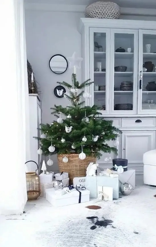 60 Μοναδικές φωτογραφίες διακόσμησης του Χριστουγεννιάτικου δέντρου μόνο για εσένα που λατρεύεις τα Χριστούγεννα