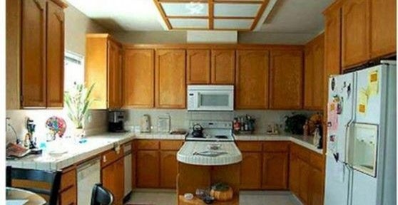 9 παραδείγματα που δείχνουν πώς το χρώμα στα ντουλάπια αλλάζει όλη την κουζίνα 6 9 παραδείγματα που δείχνουν πώς το χρώμα στα ντουλάπια αλλάζει όλη την κουζίνα