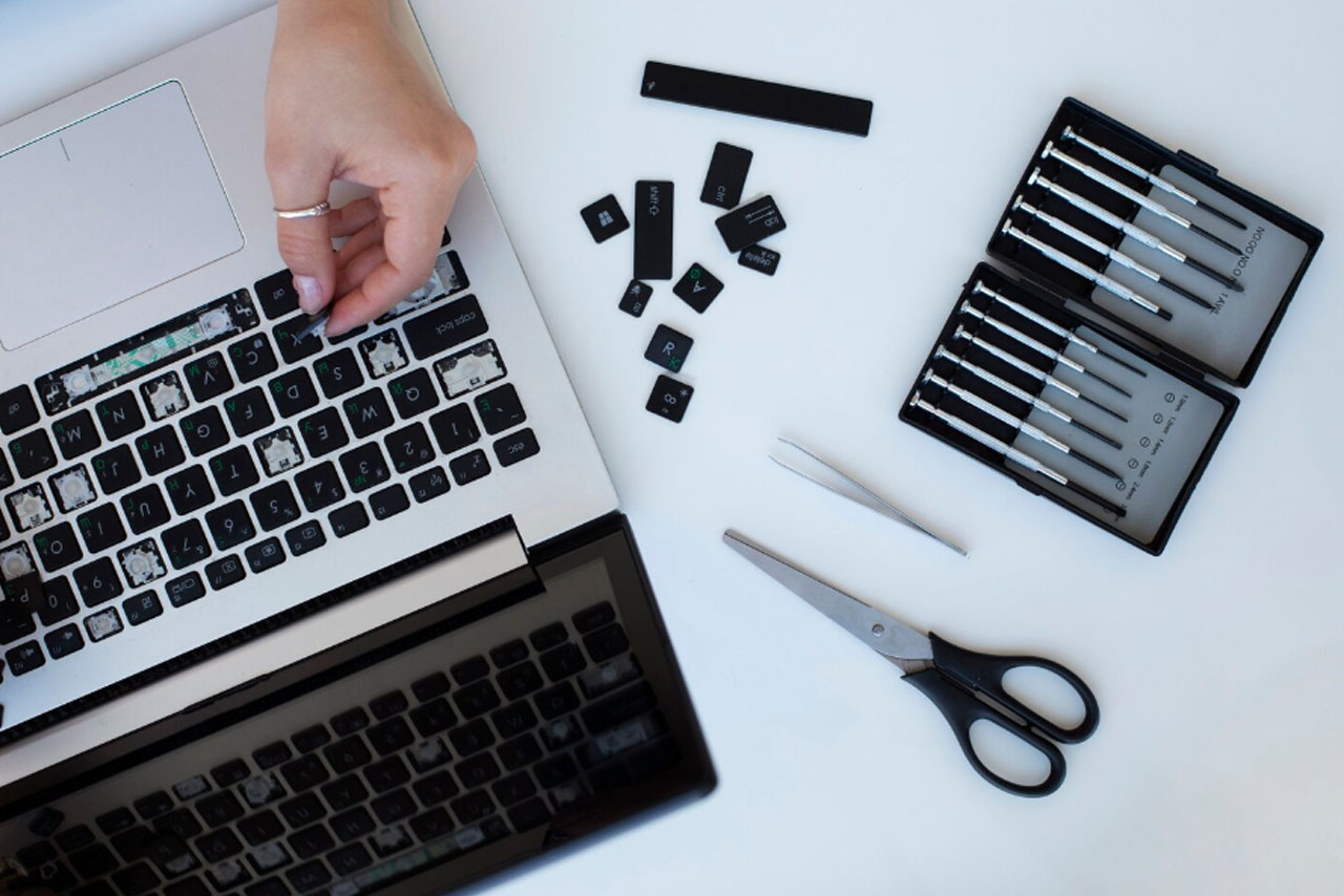 Τι είναι ένας ανακατασκευασμένος (refurbished) φορητός υπολογιστής και αξίζει να αγοράσετε έναν