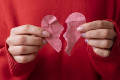 Φθίνει ο έρωτας: 2 σημάδια που δείχνουν την αρχή του τέλους