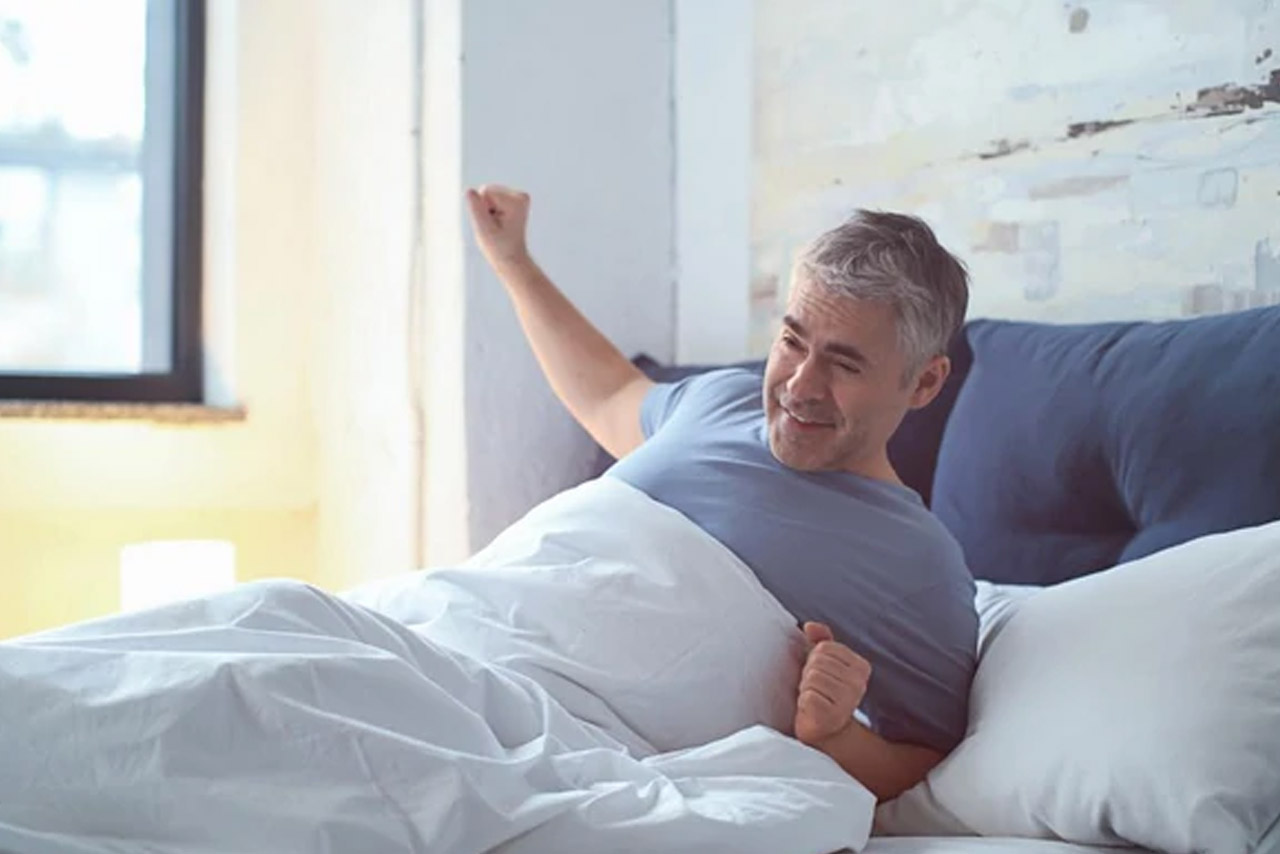 Γιατί ξυπνάμε όλο και νωρίτερα όσο γερνάμε;