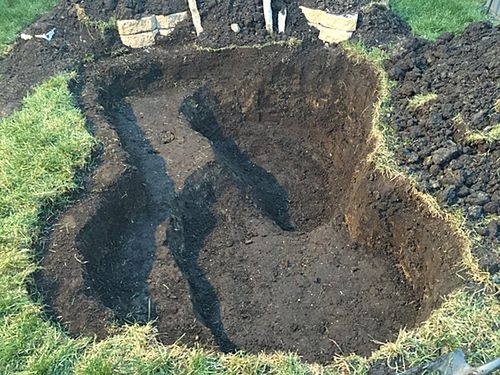 Μια παλιά μπανιέρα έγινε μια μαγική λιμνούλα για τον κήπο 3 Μια παλιά μπανιέρα έγινε μια μαγική λιμνούλα για τον κήπο