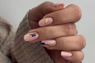 Χάλασε πάλι το μανικιούρ; Δοκίμασε αυτό το απλό κόλπο