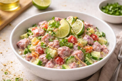 τονοσαλάτα poisson cru με γάλα καρύδας και λάιμ