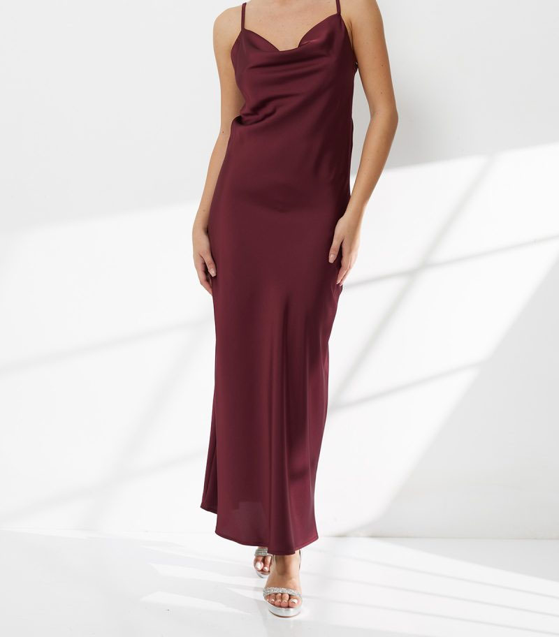 Τα 90’s επιστρέφουν: 10 τάσεις μόδας που βλέπουμε ξανά παντού 3 Τα 90’s επιστρέφουν: 10 τάσεις μόδας που βλέπουμε ξανά παντού