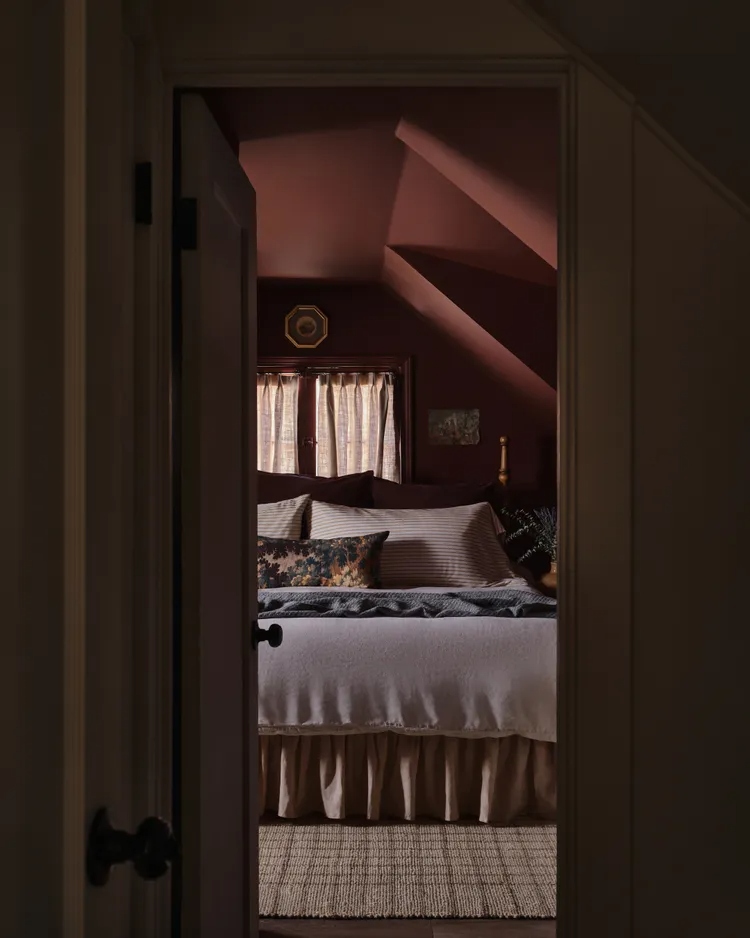 10 "Κανόνες" Διακόσμησης που Παραβιάζουν Συνεχώς οι Διακοσμητές Εσωτερικών Χώρων - και Γιατί Πρέπει να τους Παραβιάζετε Και Εσείς 4 10 "Κανόνες" Διακόσμησης που Παραβιάζουν Συνεχώς οι Διακοσμητές Εσωτερικών Χώρων - και Γιατί Πρέπει να τους Παραβιάζετε Και Εσείς