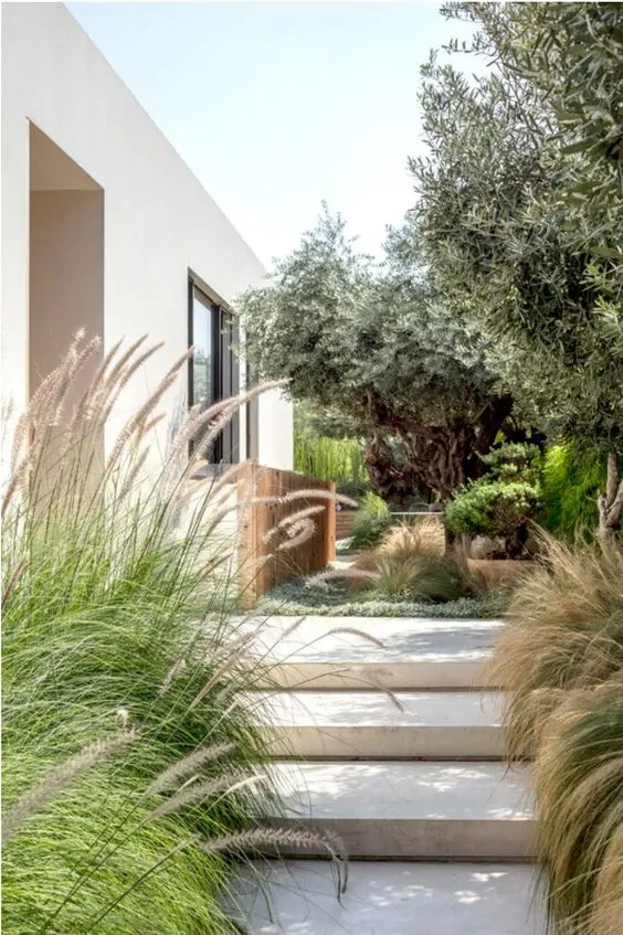 Τσιμεντένια σκαλιά κήπου: Πλεονεκτήματα, μειονεκτήματα και 25 μοντέρνες ιδέες 6 Τσιμεντένια σκαλιά κήπου: Πλεονεκτήματα, μειονεκτήματα και 25 μοντέρνες ιδέες