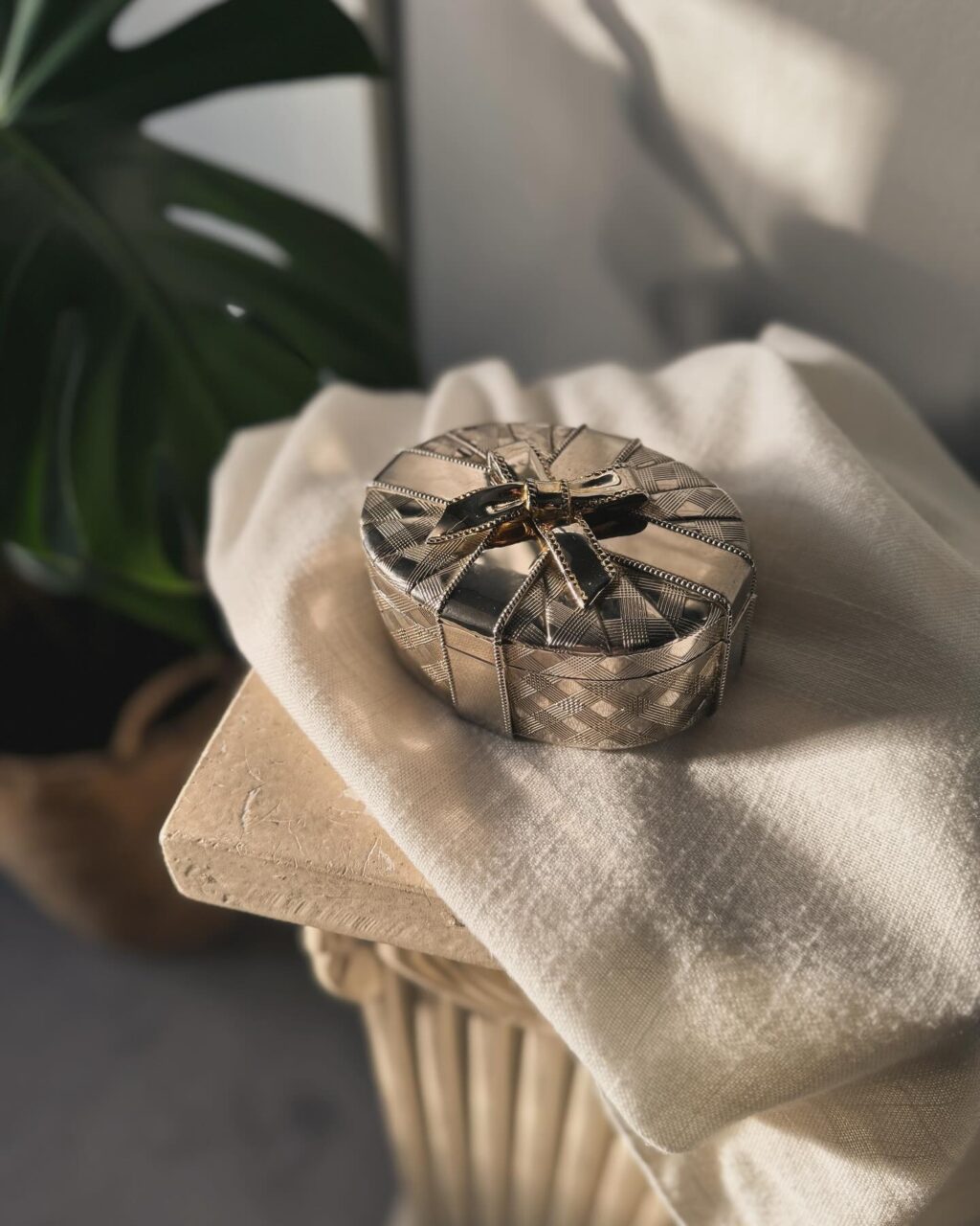 Vintage διακόσμηση με ασήμι: 26 ιδέες που μπορούν να αναβαθμίσουν το σπίτι σου χωρίς κόπο 20 Vintage διακόσμηση με ασήμι: 26 ιδέες που μπορούν να αναβαθμίσουν το σπίτι σου χωρίς κόπο