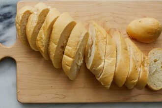 φραντζόλα ψωμί κομμένη σε φέτες