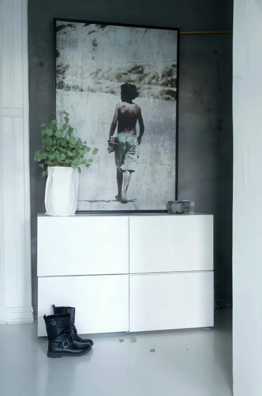 49 Ιδέες Διακόσμησης με Ντουλάπια IKEA Besta για Μικρούς και Μεγάλους Χώρους που Θα σε Κάνουν να τα Δεις Εντελώς Αλλιώς 12 49 Ιδέες Διακόσμησης με Ντουλάπια IKEA Besta για Μικρούς και Μεγάλους Χώρους που Θα σε Κάνουν να τα Δεις Εντελώς Αλλιώς