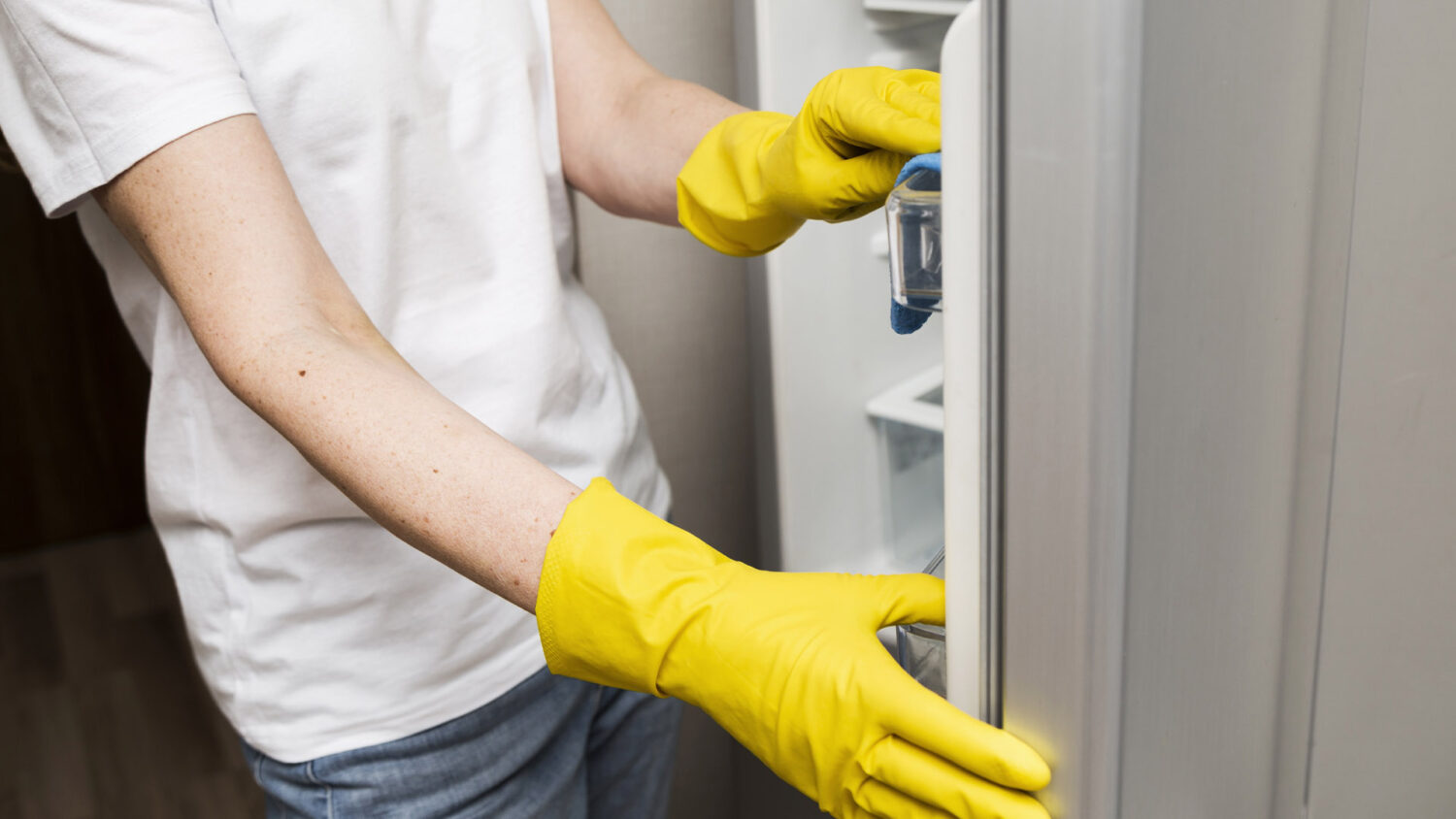 καθάρισμα ψυγείου