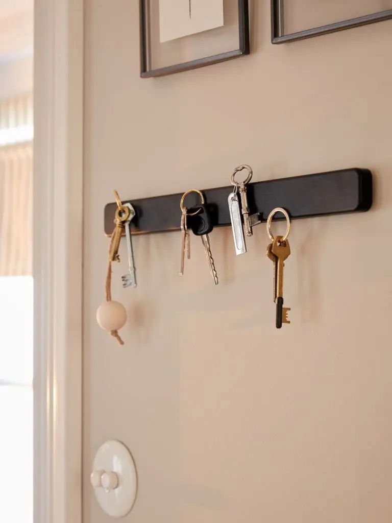 Αποθήκευση και οργάνωση με μαγνητικές θήκες - 35 ιδέες που θα τα βάλουν όλα στη θέση τους 20 Αποθήκευση και οργάνωση με μαγνητικές θήκες - 35 ιδέες που θα τα βάλουν όλα στη θέση τους