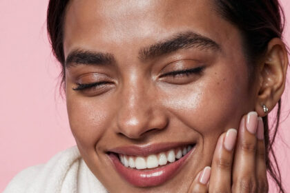 2 Δημοφιλή σπιτικά μυστικά ομορφιάς από τις Ινδές που "νικούν" όλα τα κορεάτικα καλλυντικά