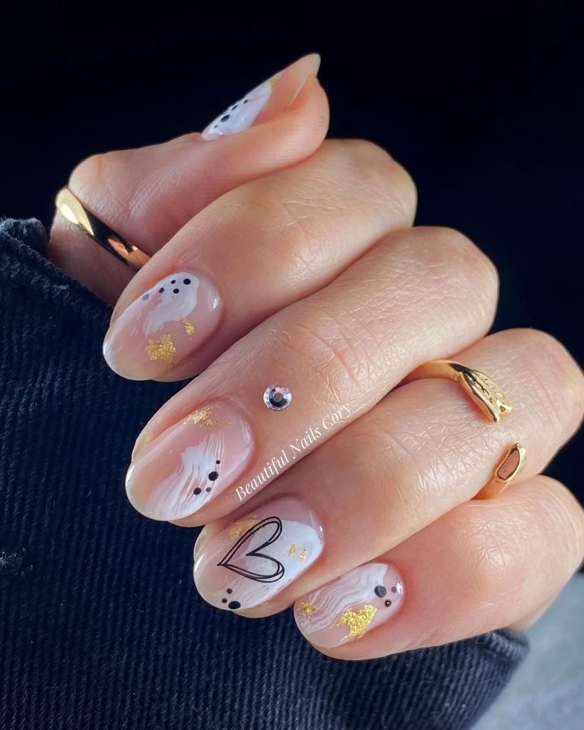 10 Στυλάτα σχέδια για Νύχια για την Ημέρα του Αγίου Βαλεντίνου 4 Νύχια Αγίου Βαλεντίνου