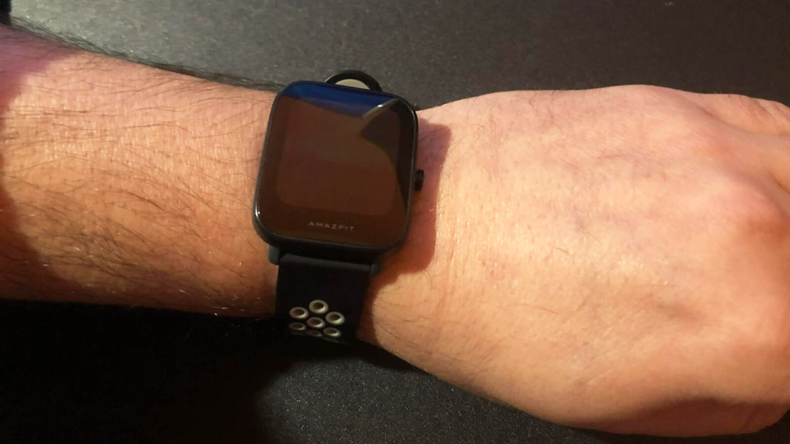 Άλλαξα το smartwatch μου με ένα απλό αναλογικό ρολόι και βρήκα την ησυχία μου (επιτέλους) 2 Άλλαξα το smartwatch μου με ένα απλό αναλογικό ρολόι και βρήκα την ησυχία μου (επιτέλους)