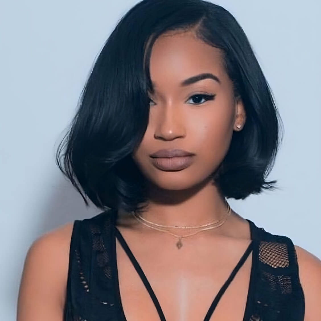 Ασύμμετρο καρέ: 22 κουρέματα για Άνοιξη και Καλοκαίρι - Τόσο εύκολο που Λούζεσαι και Φεύγεις 16 Ασύμμετρο καρέ: 22 κουρέματα για Άνοιξη και Καλοκαίρι - Τόσο εύκολο που Λούζεσαι και Φεύγεις