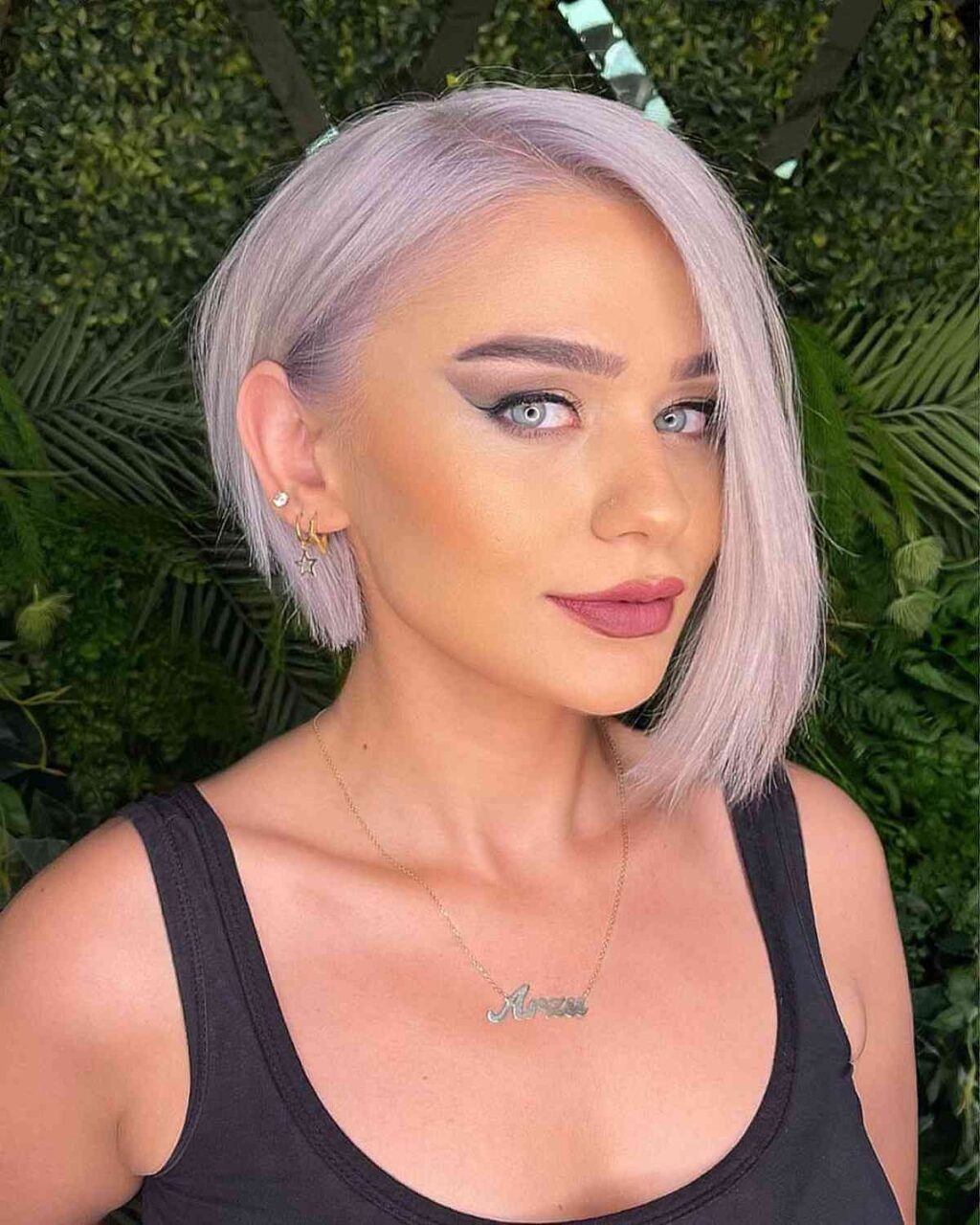 Ασύμμετρο καρέ: 22 κουρέματα για Άνοιξη και Καλοκαίρι - Τόσο εύκολο που Λούζεσαι και Φεύγεις 9 Ασύμμετρο καρέ: 22 κουρέματα για Άνοιξη και Καλοκαίρι - Τόσο εύκολο που Λούζεσαι και Φεύγεις