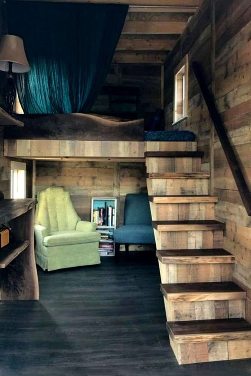 Μικρά σπίτια με πατάρι και σοφίτα: 100 ιδέες και design hacks για να κάνεις ένα μικρό σπίτι να φαίνεται μεγαλύτερο και άνετο 12 Μικρά σπίτια με πατάρι και σοφίτα: 100 ιδέες και design hacks για να κάνεις ένα μικρό σπίτι να φαίνεται μεγαλύτερο και άνετο