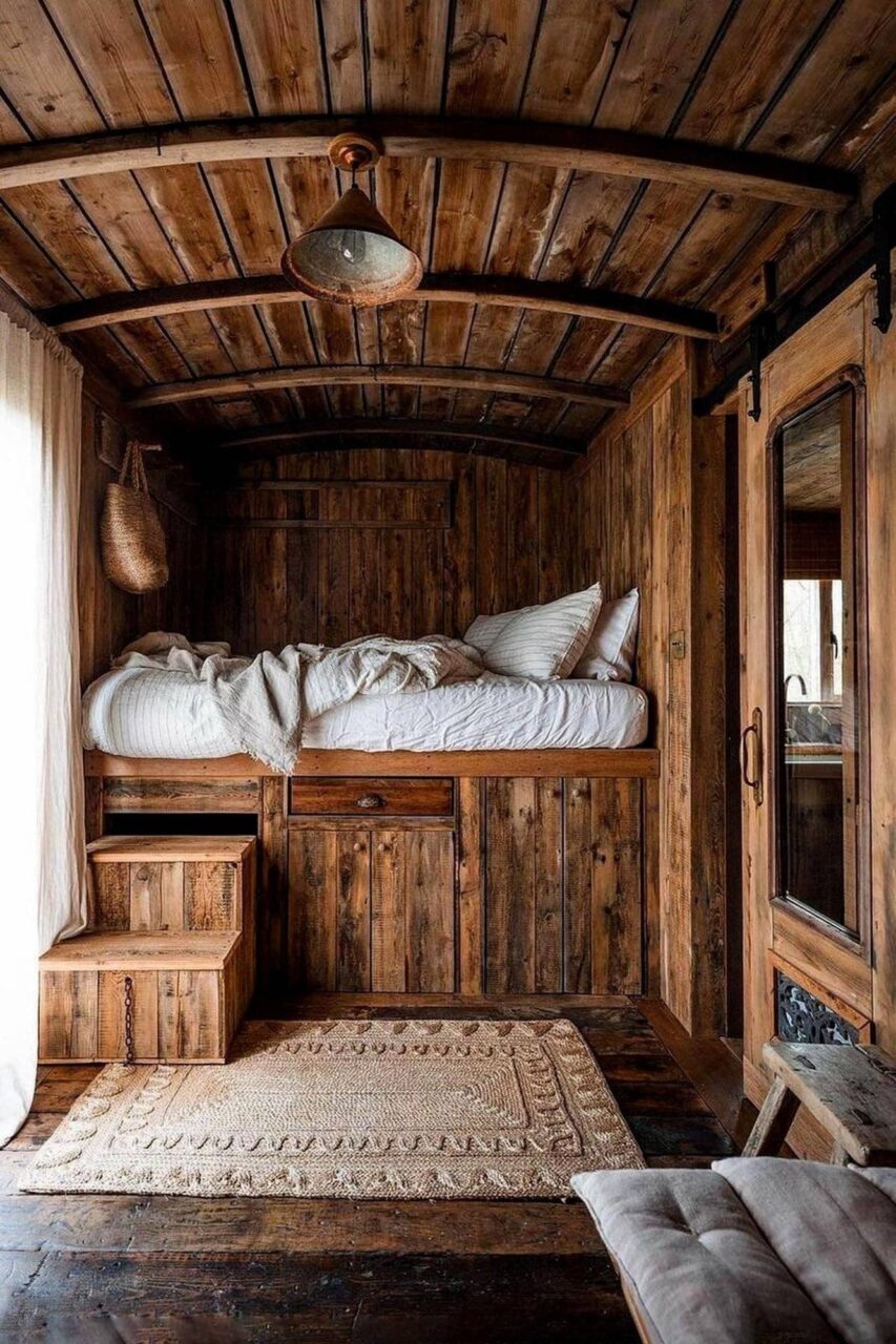 Μικρά σπίτια με πατάρι και σοφίτα: 100 ιδέες και design hacks για να κάνεις ένα μικρό σπίτι να φαίνεται μεγαλύτερο και άνετο 48 Μικρά σπίτια με πατάρι και σοφίτα: 100 ιδέες και design hacks για να κάνεις ένα μικρό σπίτι να φαίνεται μεγαλύτερο και άνετο