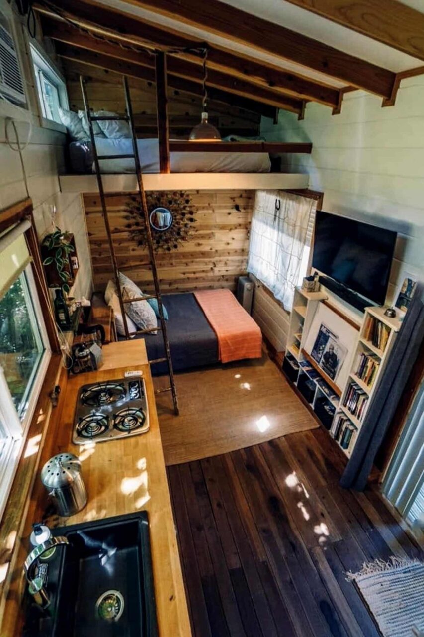 Μικρά σπίτια με πατάρι και σοφίτα: 100 ιδέες και design hacks για να κάνεις ένα μικρό σπίτι να φαίνεται μεγαλύτερο και άνετο 87 Μικρά σπίτια με πατάρι και σοφίτα: 100 ιδέες και design hacks για να κάνεις ένα μικρό σπίτι να φαίνεται μεγαλύτερο και άνετο