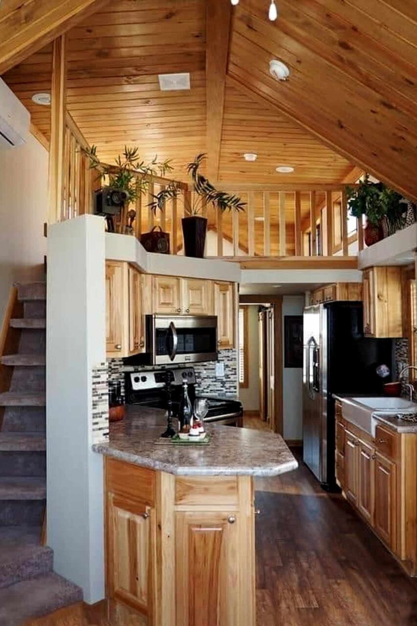 Μικρά σπίτια με πατάρι και σοφίτα: 100 ιδέες και design hacks για να κάνεις ένα μικρό σπίτι να φαίνεται μεγαλύτερο και άνετο 101 Μικρά σπίτια με πατάρι και σοφίτα: 100 ιδέες και design hacks για να κάνεις ένα μικρό σπίτι να φαίνεται μεγαλύτερο και άνετο