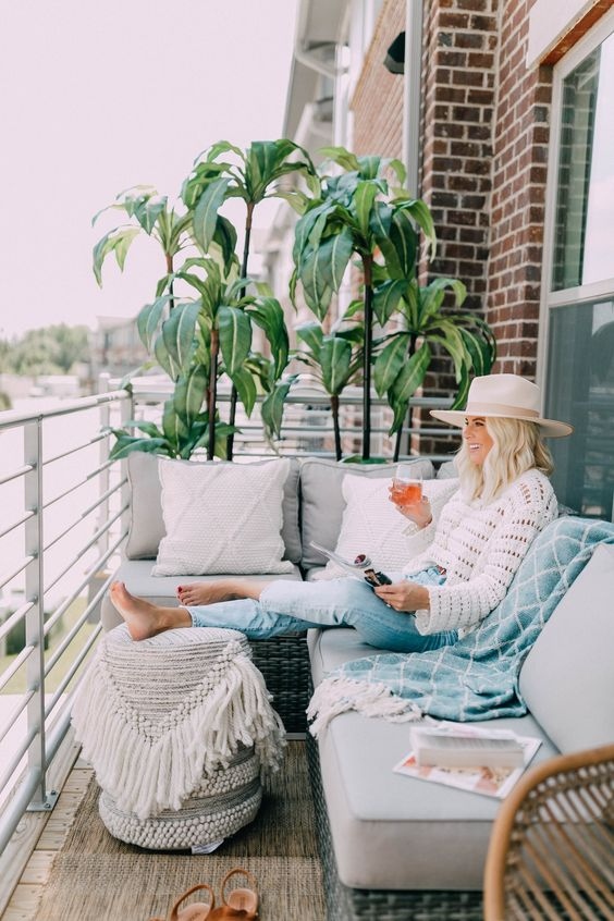 70 ιδέες για να διακοσμήσετε με ελάχιστα χρήματα το μπαλκόνι και να το ζηλέψουν οι γείτονες 22 70 ιδέες για να διακοσμήσετε με ελάχιστα χρήματα το μπαλκόνι και να το ζηλέψουν οι γείτονες