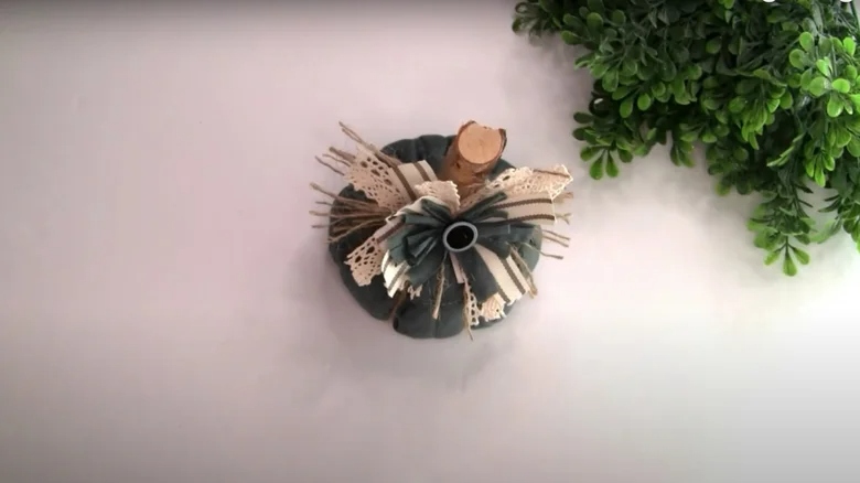 12 DIY έξυπνοι τρόποι να αξιοποιήσεις τις παλιές πιάστρες της κουζίνας - Δεν πάει το μυαλό σου τι μπορείς να κάνεις 10 12 DIY έξυπνοι τρόποι να αξιοποιήσεις τις παλιές πιάστρες της κουζίνας - Δεν πάει το μυαλό σου τι μπορείς να κάνεις