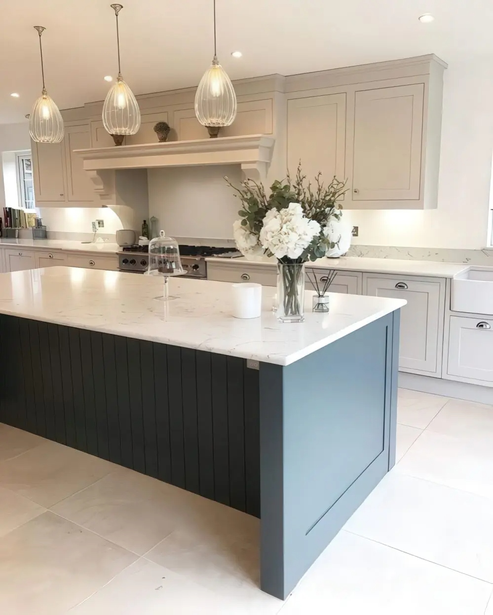 Μπλε και Γκρι στην κουζίνα: Ο συνδυασμός που εντυπωσιάζει ακόμα και τους πιο δύσπιστους 24 Μπλε και Γκρι στην κουζίνα: Ο συνδυασμός που εντυπωσιάζει ακόμα και τους πιο δύσπιστους