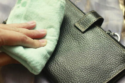 Ο πιο εύκολος τρόπος να καθαρίσετε τη δερματίνη χωρίς να την καταστρέψετε - Το λάθος που κάνουν οι περισσότεροι