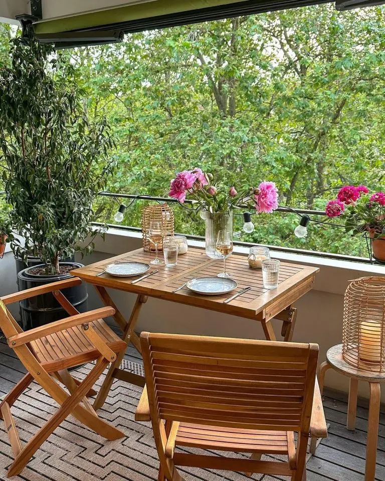 36 μικρά και λειτουργικά τραπεζάκια για μικρό μπαλκόνι για να απολαμβάνεις τον καφέ σου και το πρωινό 26 36 μικρά και λειτουργικά τραπεζάκια για μικρό μπαλκόνι για να απολαμβάνεις τον καφέ σου και το πρωινό