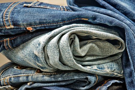 7 πράγματα που πρέπει να φύγουν σήμερα από τη ντουλάπα σου για να μπει επιτέλους σε τάξη 4 7 πράγματα που πρέπει να φύγουν σήμερα από τη ντουλάπα σου για να μπει επιτέλους σε τάξη