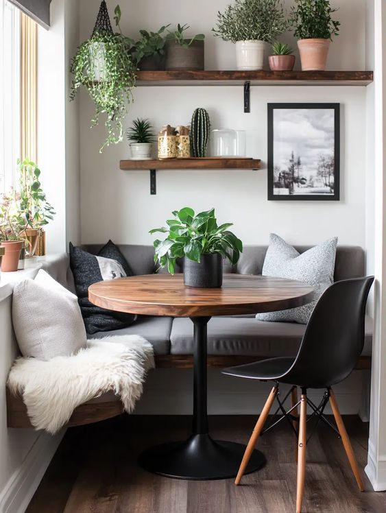 Ξέχνα το τραπεζάκι σαλονιού: Το τραπέζι φαγητού μπαίνει πλέον στο σαλόνι 3 Ξέχνα το τραπεζάκι σαλονιού: Το τραπέζι φαγητού μπαίνει πλέον στο σαλόνι