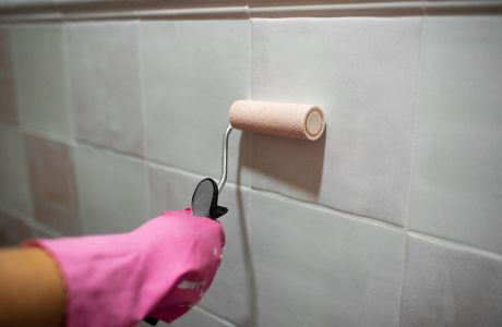 Βάψιμο πλακιδίων κουζίνας: Η οικονομική λύση που μπορεί να σε σώσει ή να σε απογοητεύσει 2 Βάψιμο πλακιδίων κουζίνας: Η οικονομική λύση που μπορεί να σε σώσει ή να σε απογοητεύσει