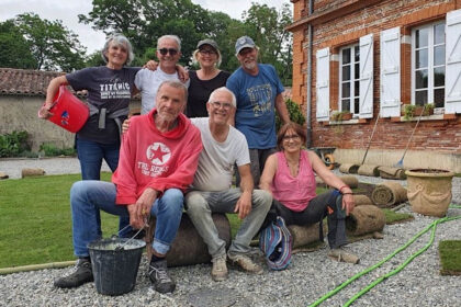 Αρνήθηκαν το γηροκομείο: 14 ηλικιωμένοι ένωσαν τα χρήματά τους και αγόρασαν το δικό τους σπίτι