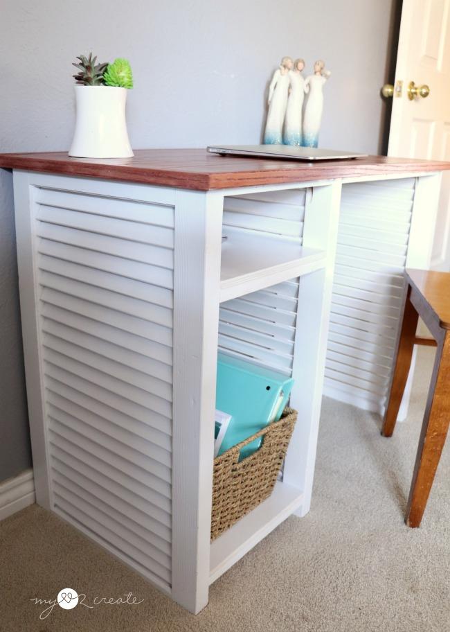 Πριν πετάξεις τα παλιά παντζούρια, δες τι μπορείς να φτιάξεις - 23+1 ιδέες που θα σε ενθουσιάσουν 15 Πριν πετάξεις τα παλιά παντζούρια, δες τι μπορείς να φτιάξεις - 23+1 ιδέες που θα σε ενθουσιάσουν