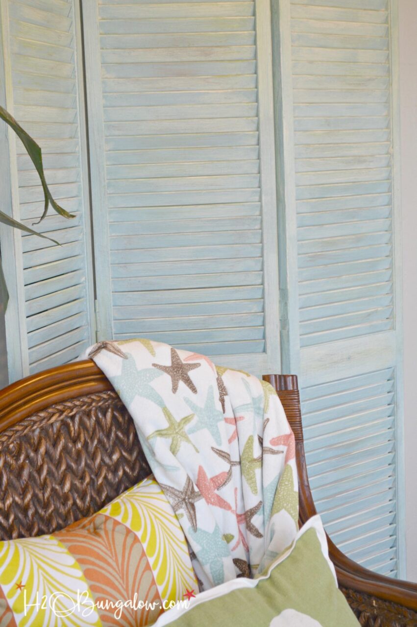 Πριν πετάξεις τα παλιά παντζούρια, δες τι μπορείς να φτιάξεις - 23+1 ιδέες που θα σε ενθουσιάσουν 21 Πριν πετάξεις τα παλιά παντζούρια, δες τι μπορείς να φτιάξεις - 23+1 ιδέες που θα σε ενθουσιάσουν