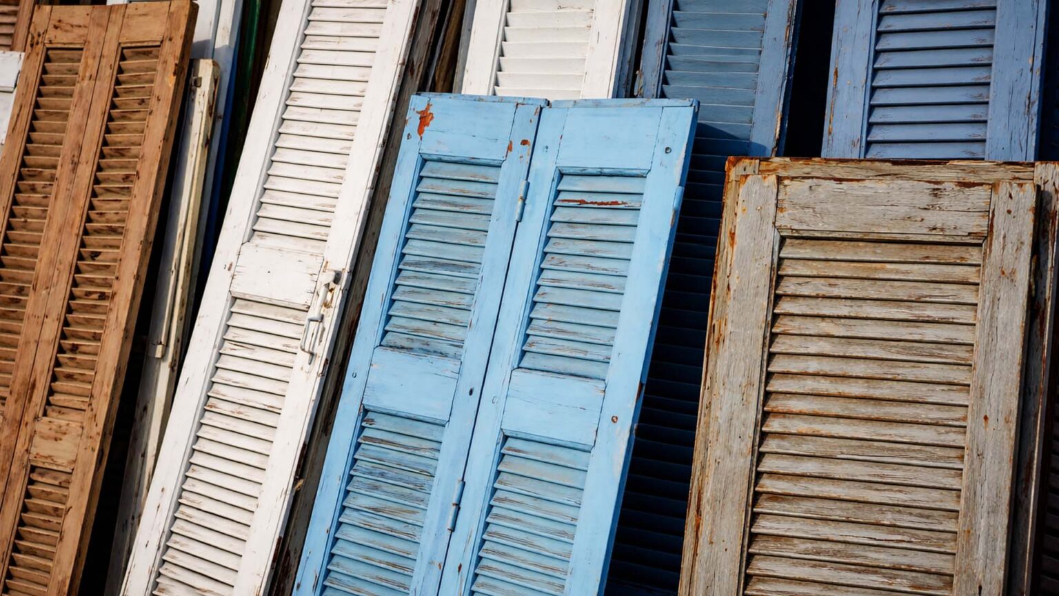 Παλιά παντζούρια