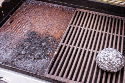 Πώς να επαναφέρεις μια σκουριασμένη ψησταριά με λίγο αλουμινόχαρτο - Το εύκολο και αποτελεσματικό κόλπο