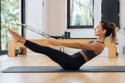 Pilates και νευρικό σύστημα: Πώς βοηθά να μειώσεις το στρες και να αποσυμπιέσεις τον εγκέφαλο